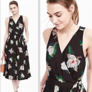 Banana Republic Magnolia Floral Wrap Midi Dress 0P